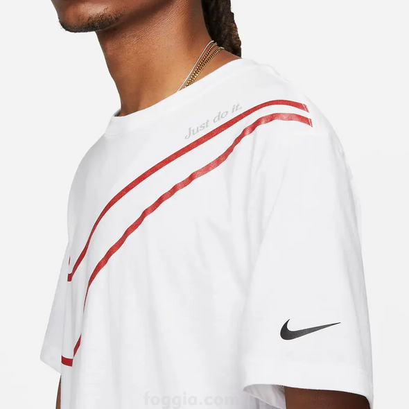 Футболка Nike Sportswear просто зробіть це swoosh dr9275-100