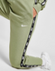 Костюм женский Nike Sportswear Essential DM4670-386/DM4671-386