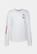 Лонгслів Jordan Flight Team Men’s Long-Sleeve T-Shirt ‘White/Red’ DH8944-100